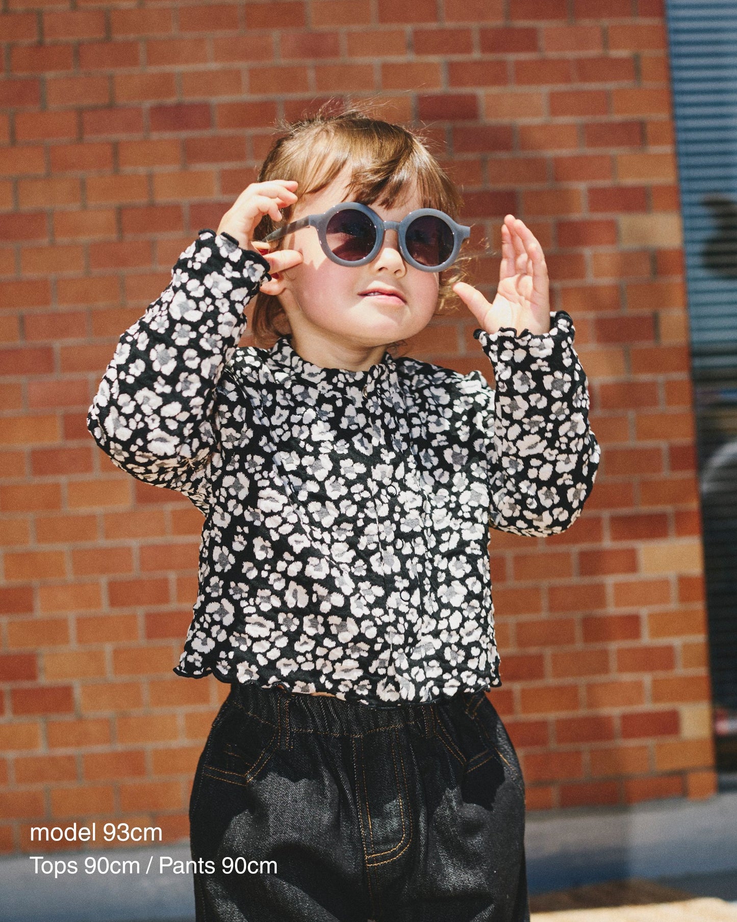 【予約商品】Cozy Pattern Cardigan (flower)