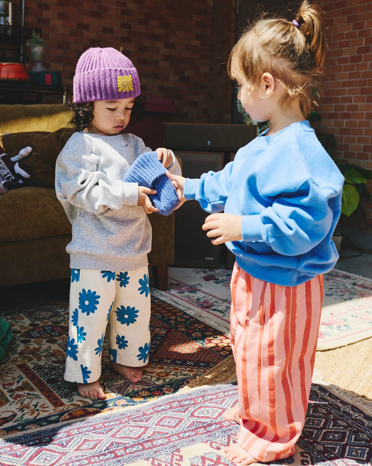 【予約商品】Happy Scribble Sweatpants