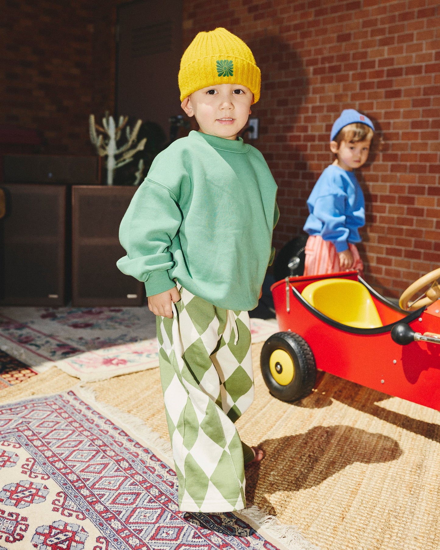 【予約商品】Happy Scribble Sweatpants